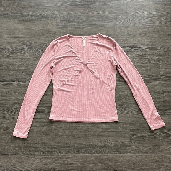 SzL Jo & Co Light pink ribbed V neck Long sleeve GUC - Picture 3 of 9